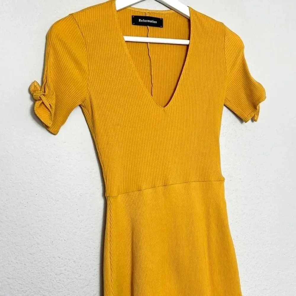 Reformation Sarah Ribbed Mini Sundress | Medium - Picture 3 of 5